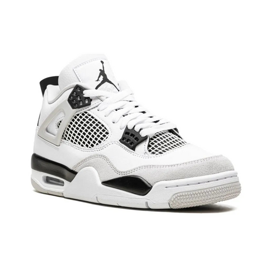 Air Jordan 4 Retro "Military Black" Veličina 42,5