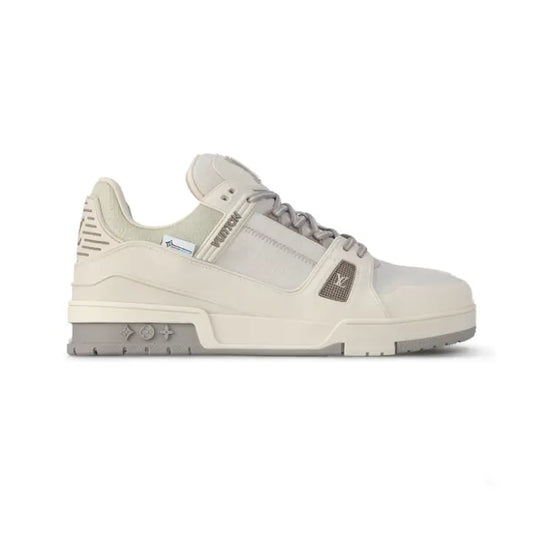 Louis Vuitton Gray Signature