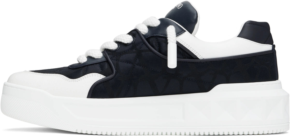 Valentino One Stud Black/White Veličina 45