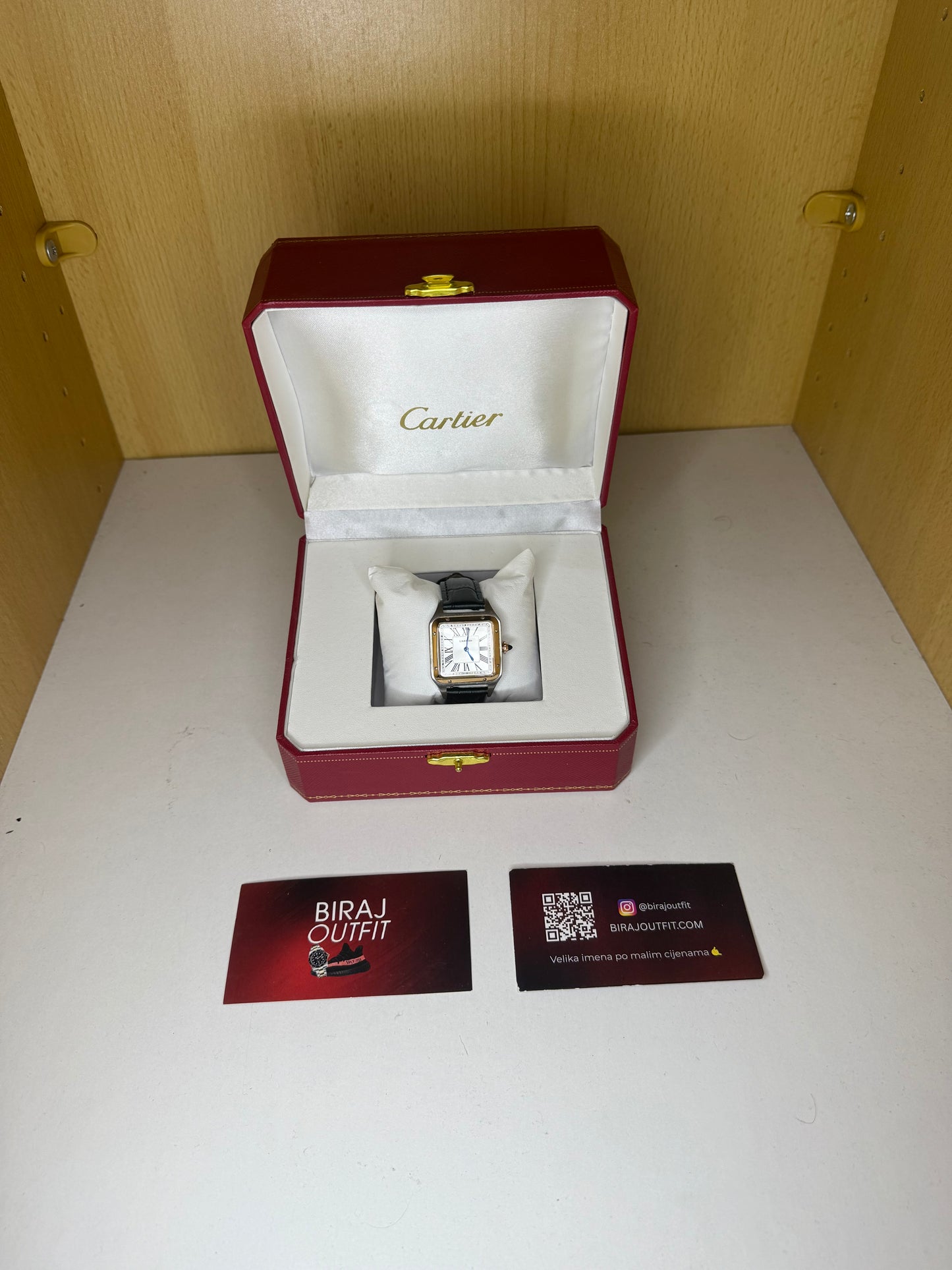 Cartier Sat Odmah Dostupan