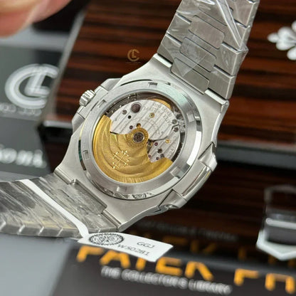 Patek Philippe Nautilus 5711/1A 40mm Demi Baugette Blue Full Moissanite HongKong