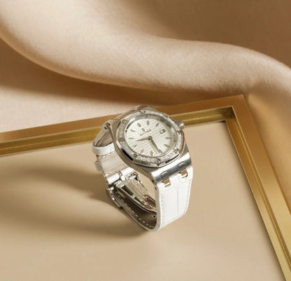 Audemars Piguet Royal Oak Lady Ref. 67601st / 2007 / Dial White / 33mm