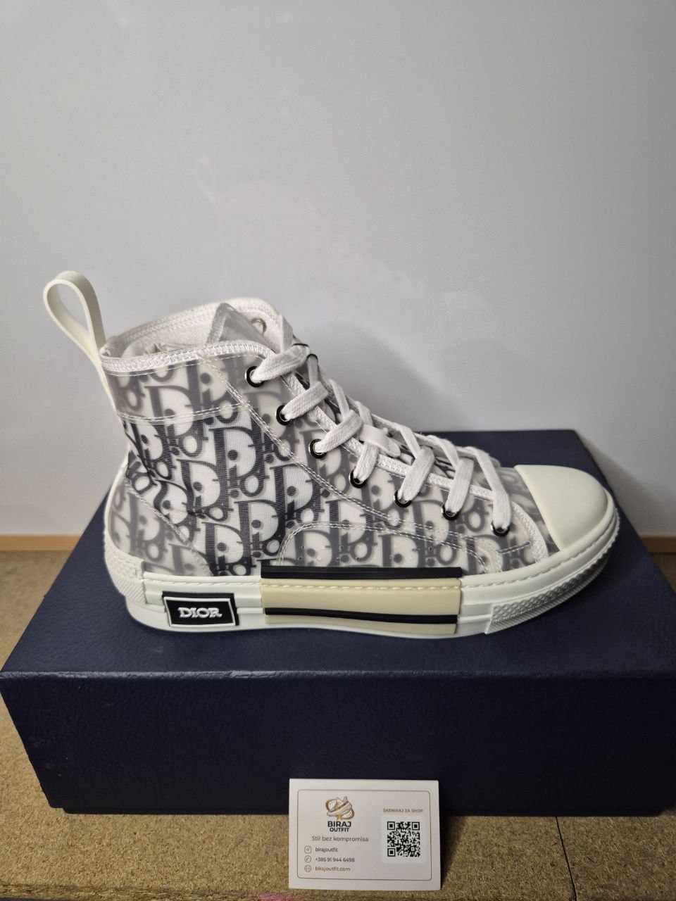 Dior