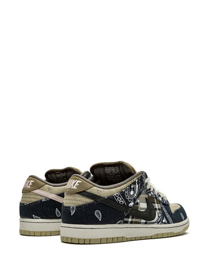 Nike x Travis Scott SB Dunk Low QS Veličina 41