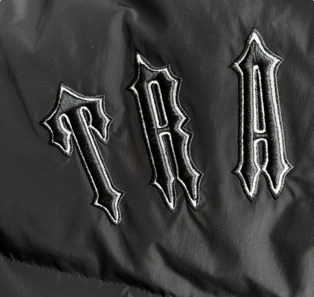Black Irongate Detachable Jacket