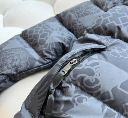 The North Face mix black jakna