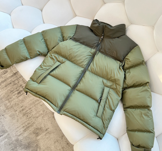 The North Face olive green jakna