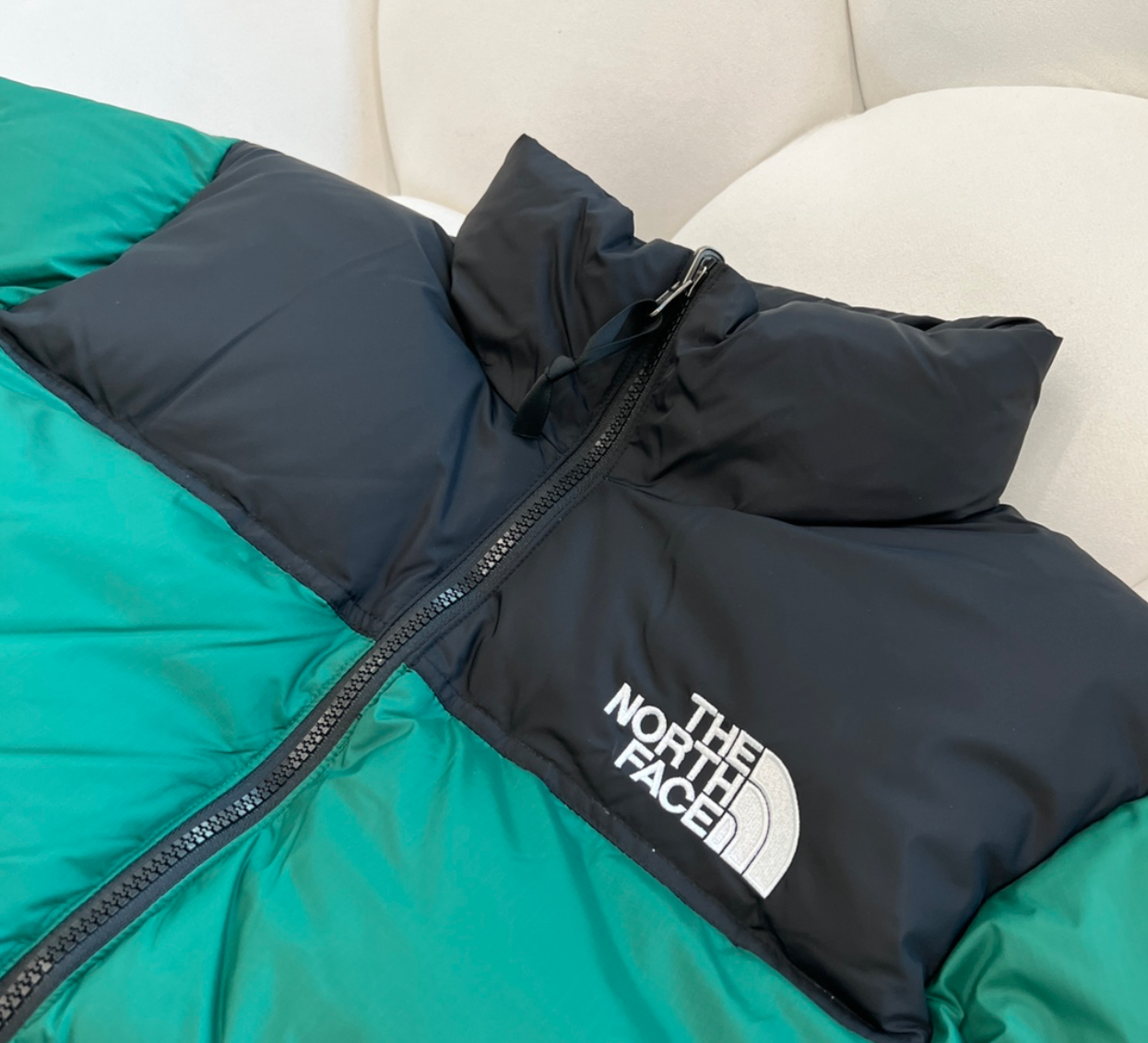 The North Face green jakna