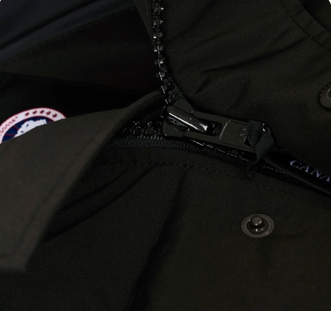 Canada Goose Wyndham Black Parka