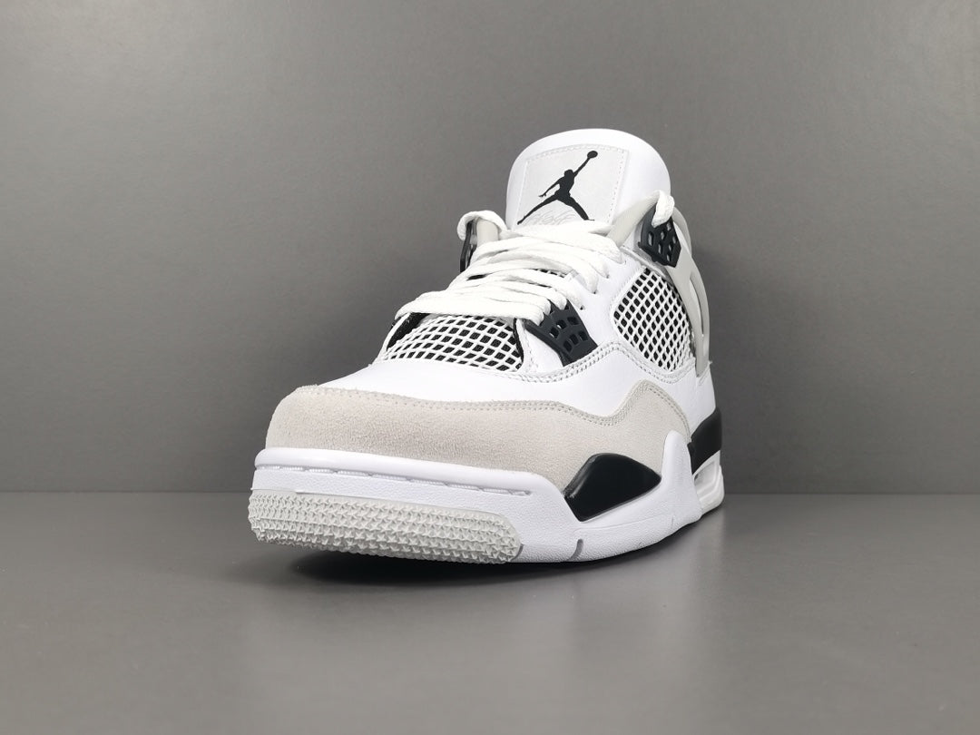 Jordan 4 Vojno crne