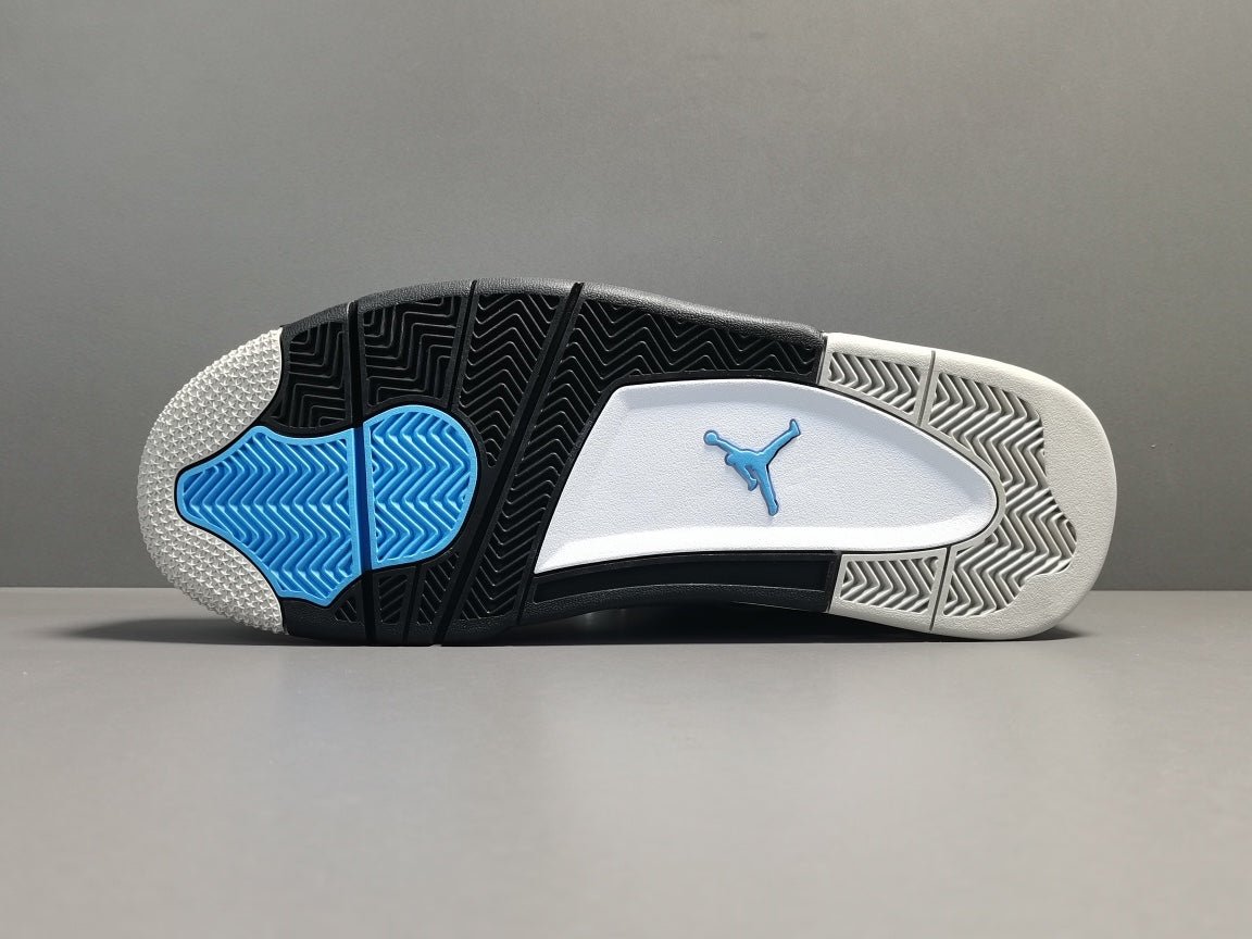 Jordan 4 University Blue