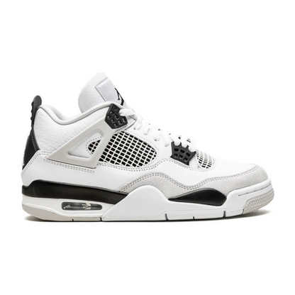 Air Jordan 4 Retro "Military Black" Veličina 42,5